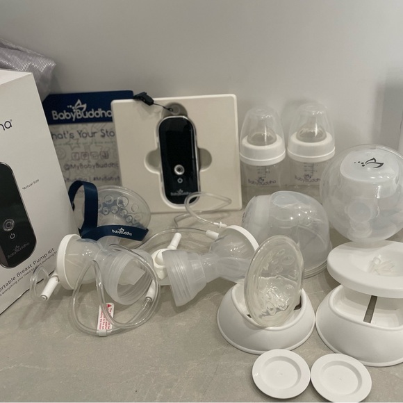 Portable Nursing Pump Kit with Accessories – Gently Used